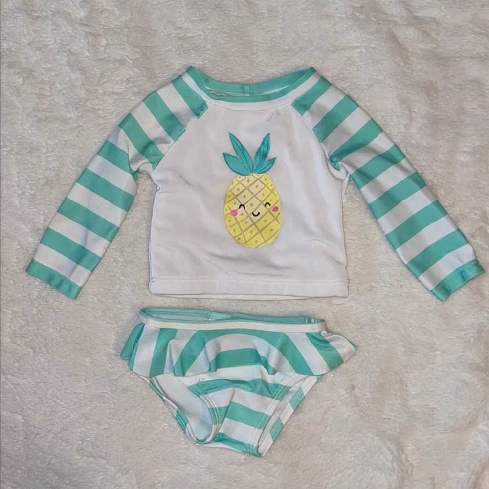Baby rash guard